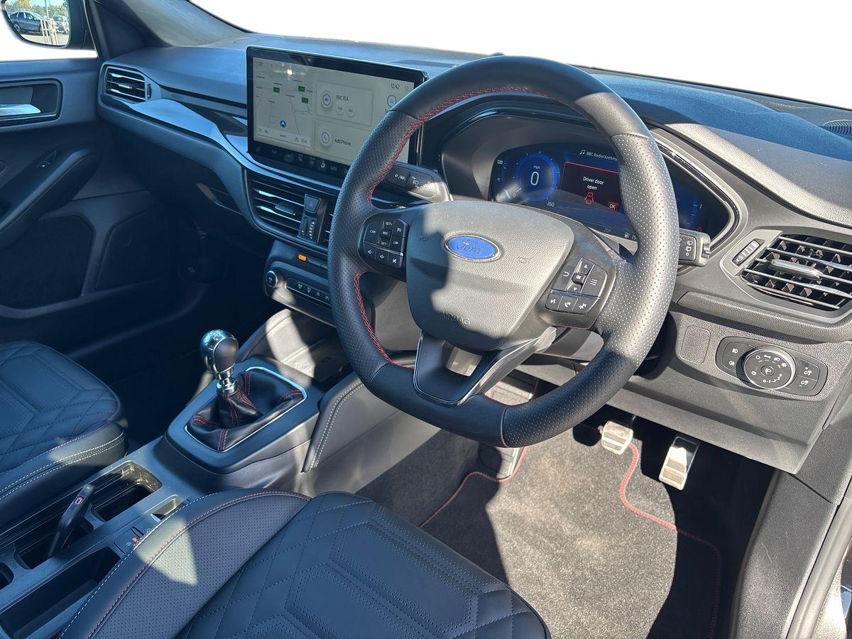 Used Ford Focus 2022 for sale - 76602870: Photo 13