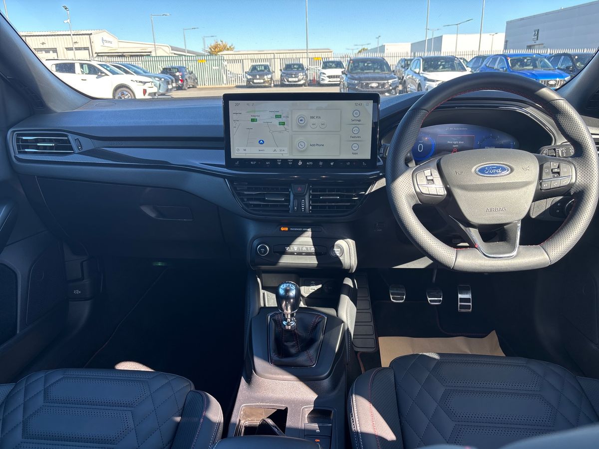 Used Ford Focus 2022 for sale - 76602870: Photo 15