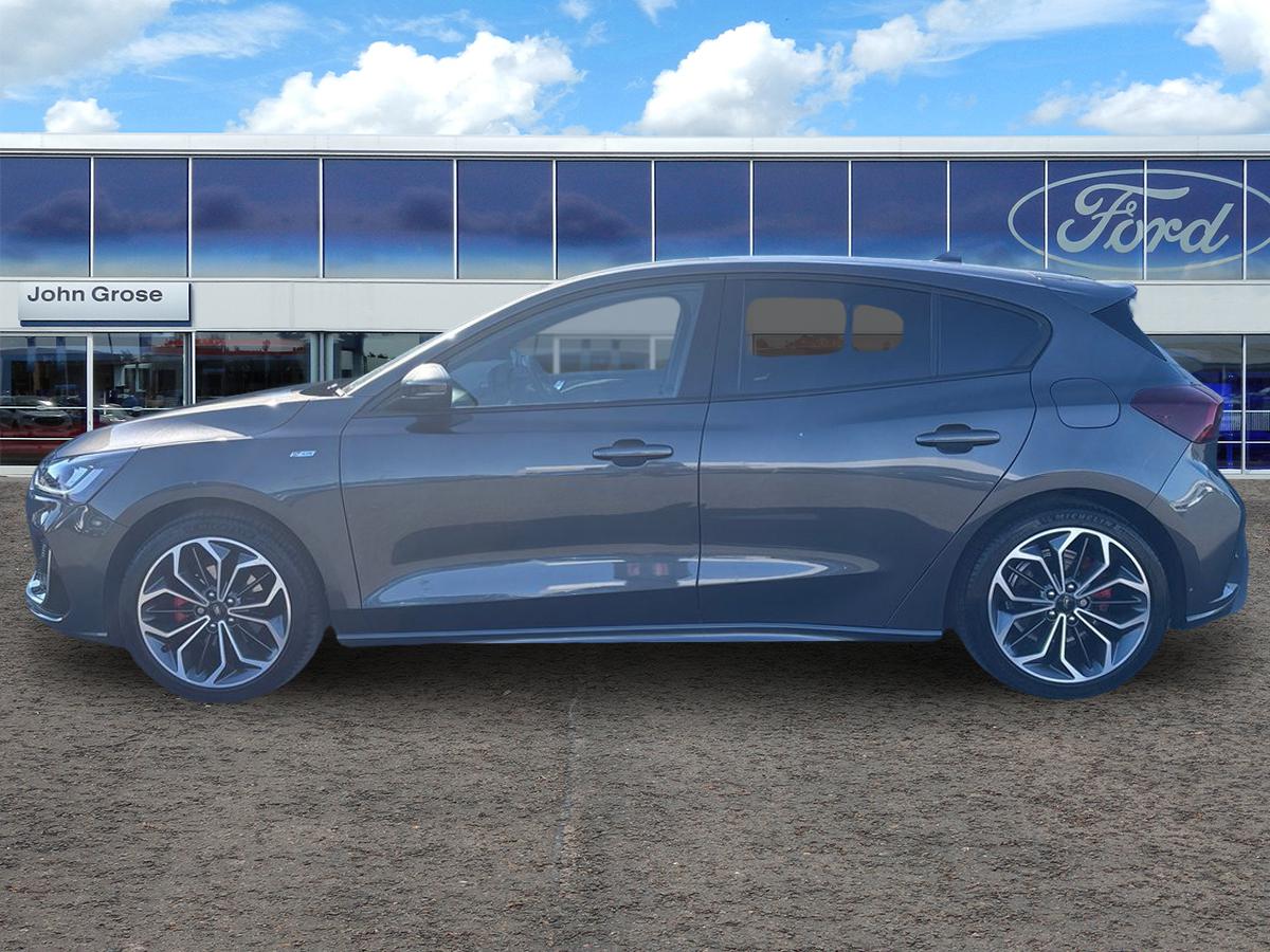 Used Ford Focus 2022 for sale - 76602870: Photo 7