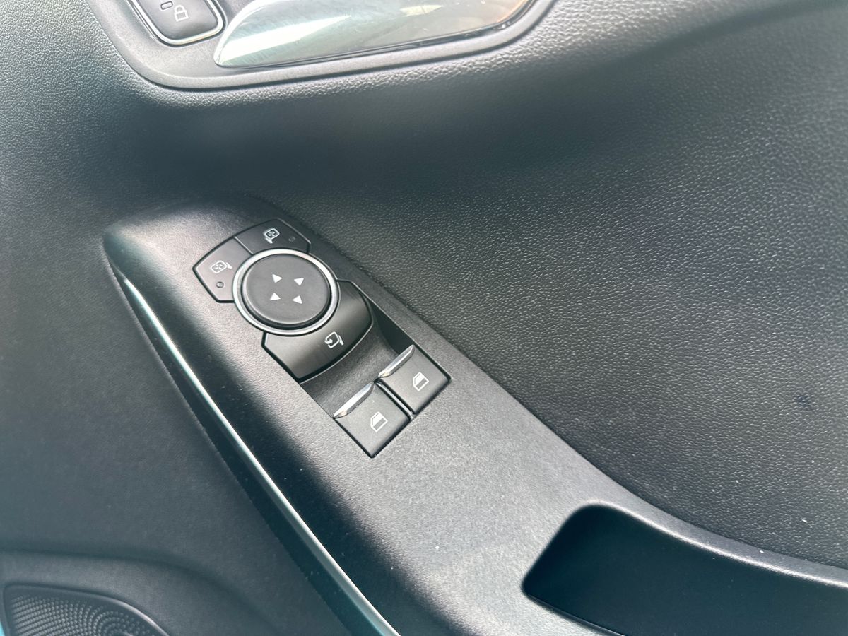 Used Ford Fiesta 2018 for sale - 77965085: Photo 21