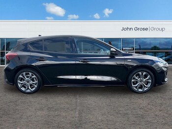 Used Ford Focus 2023 for sale - 78743112: Photo