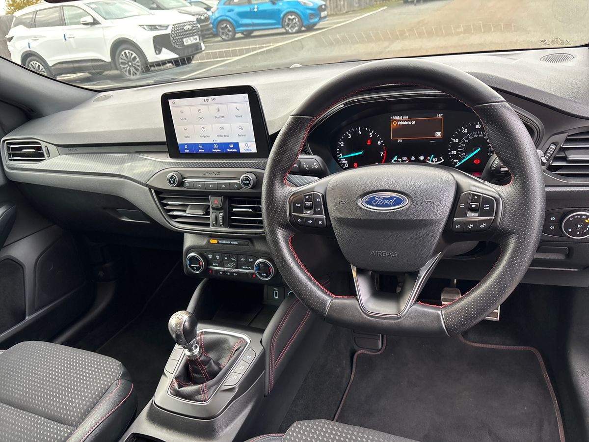 Used Ford Focus 2019 for sale - 76361907: Photo 15
