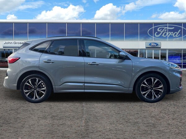 Used Ford Kuga 2022 for sale - 76338824: Photo 2