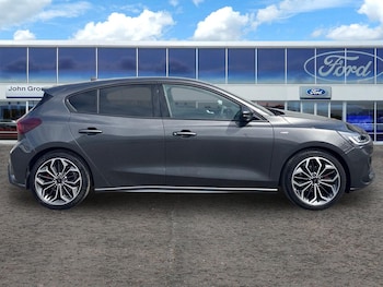 Used Ford Focus 2023 for sale - 78320603: Photo