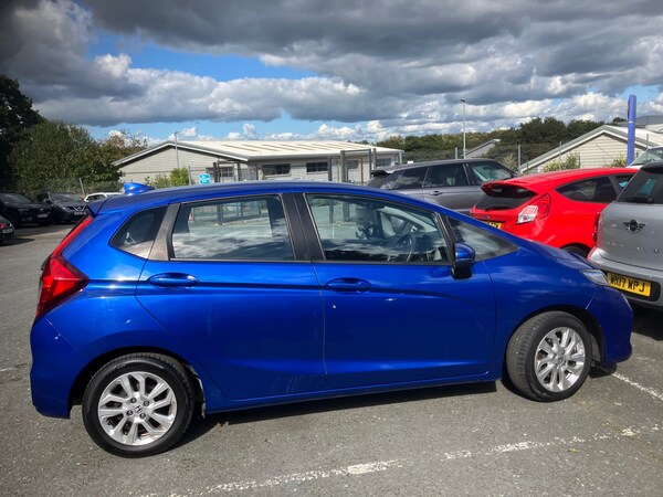 Used Honda Jazz 2019 for sale - 76076131: Photo 3