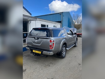 Used Nissan Navara 2017 for sale - 77888890: Photo