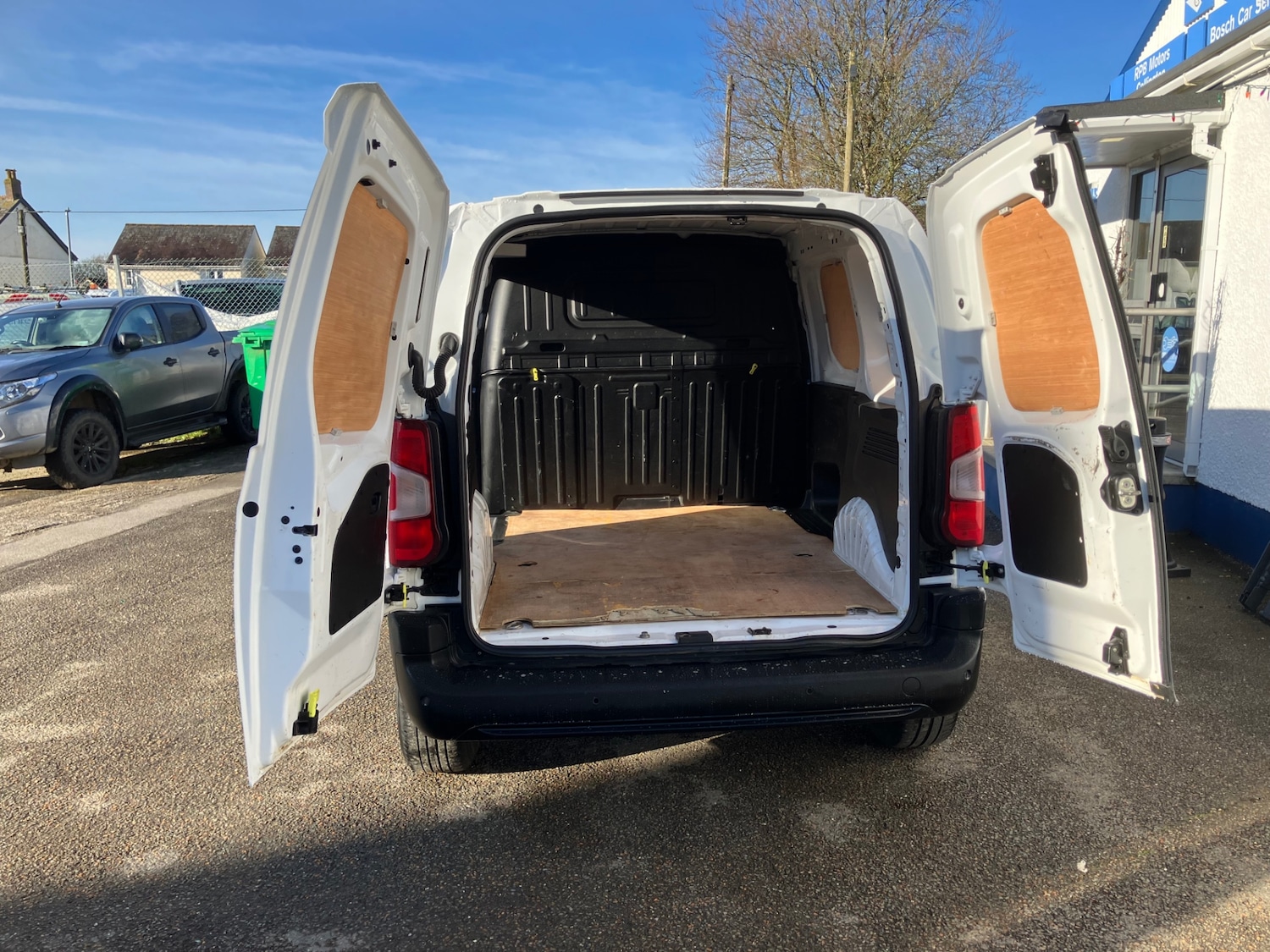 Used Peugeot Partner 2021 for sale - 77502294: Photo 12