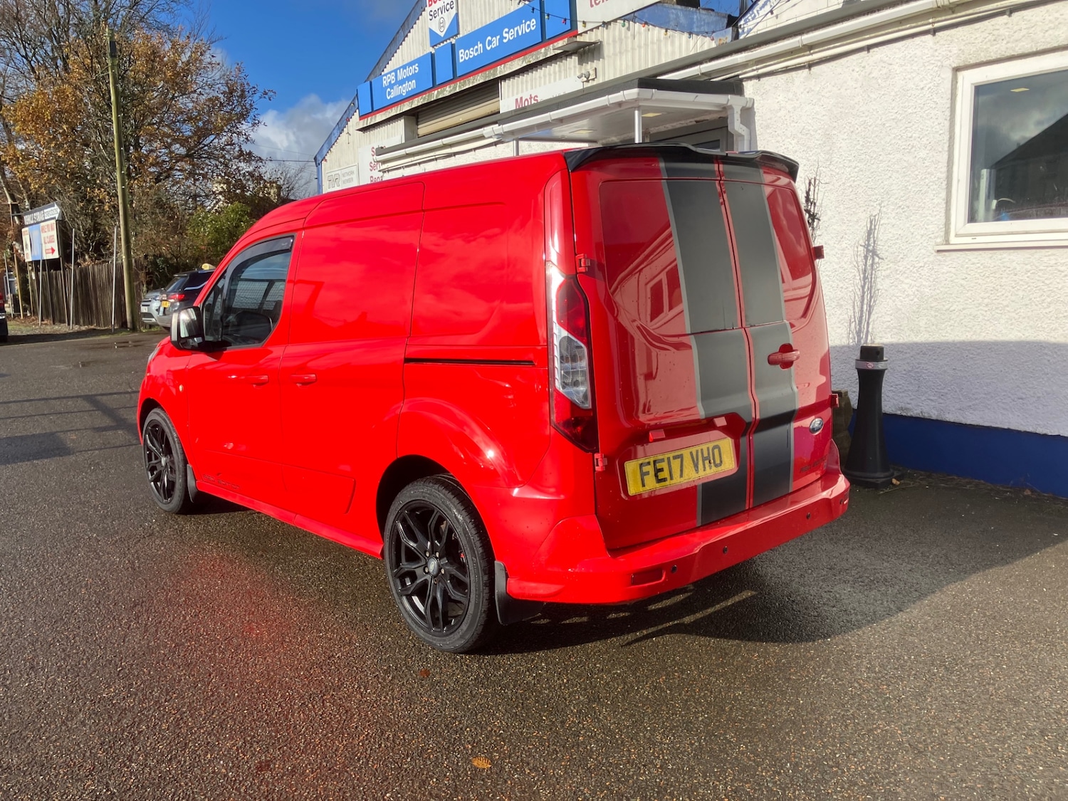 Used Ford Transit Connect 2017 for sale - 76531456: Photo 2