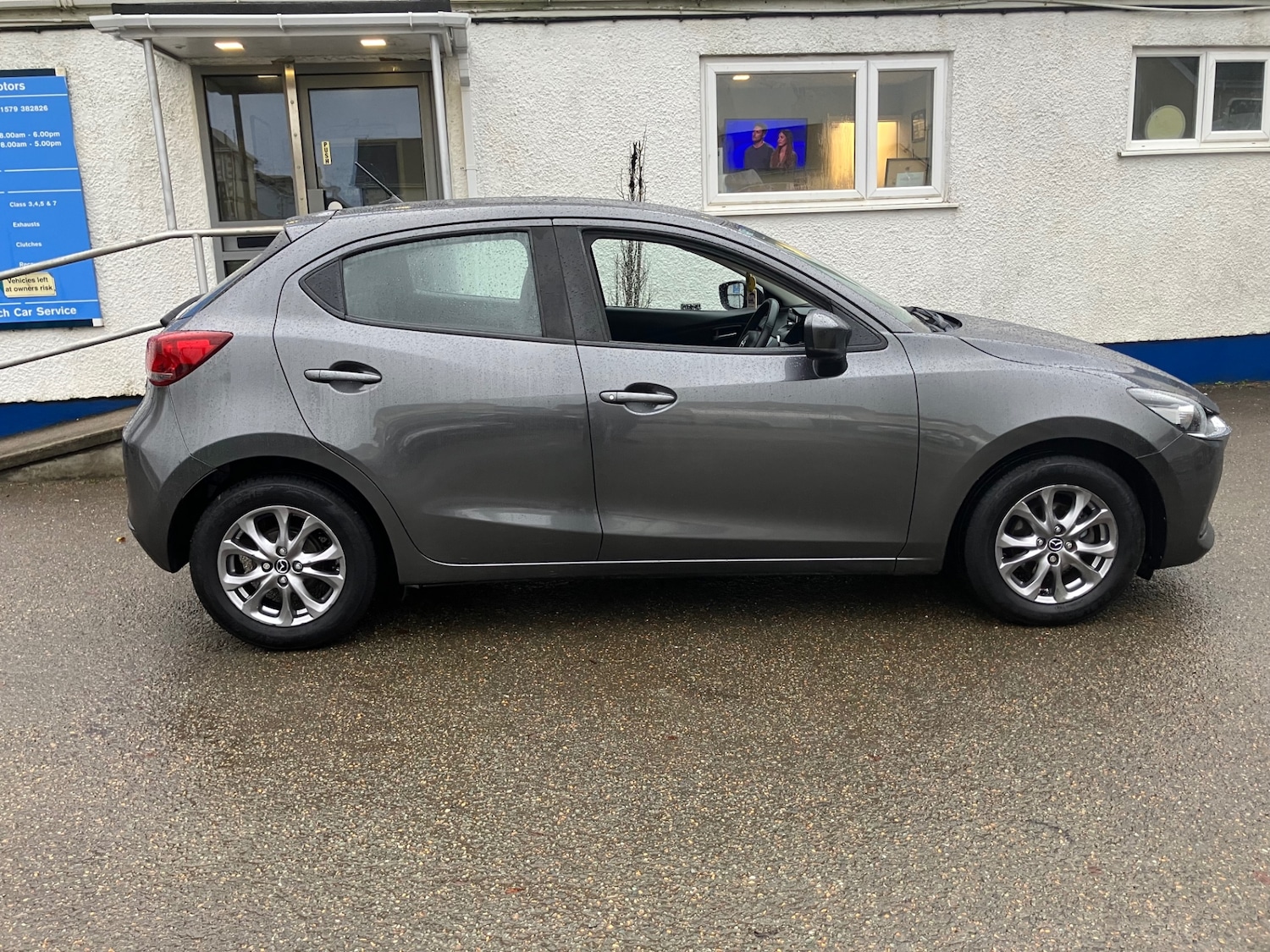 Used Mazda Mazda2 2021 for sale - 76579767: Photo 5