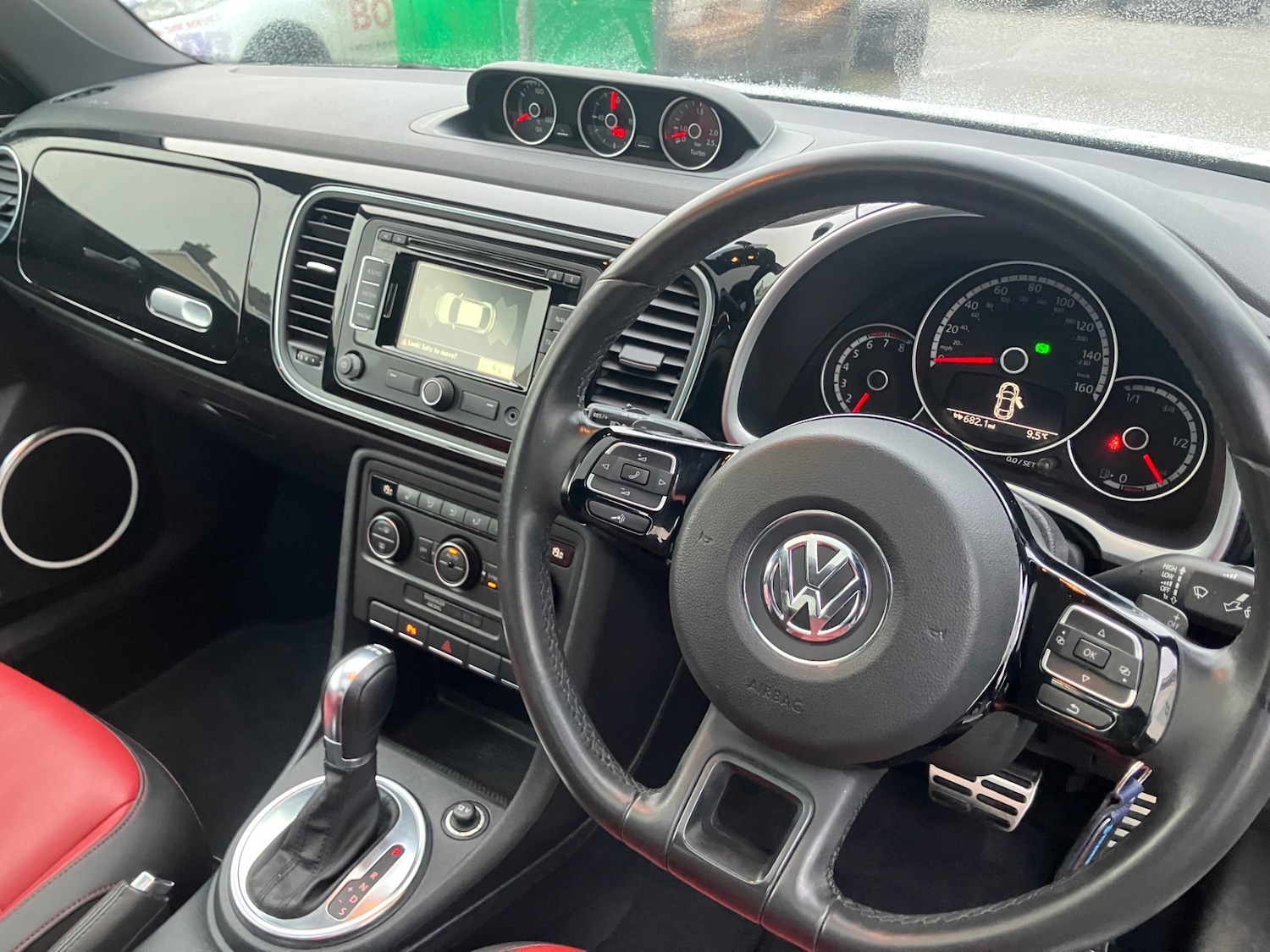 Used Volkswagen Beetle 2014 for sale - 77701608: Photo 5