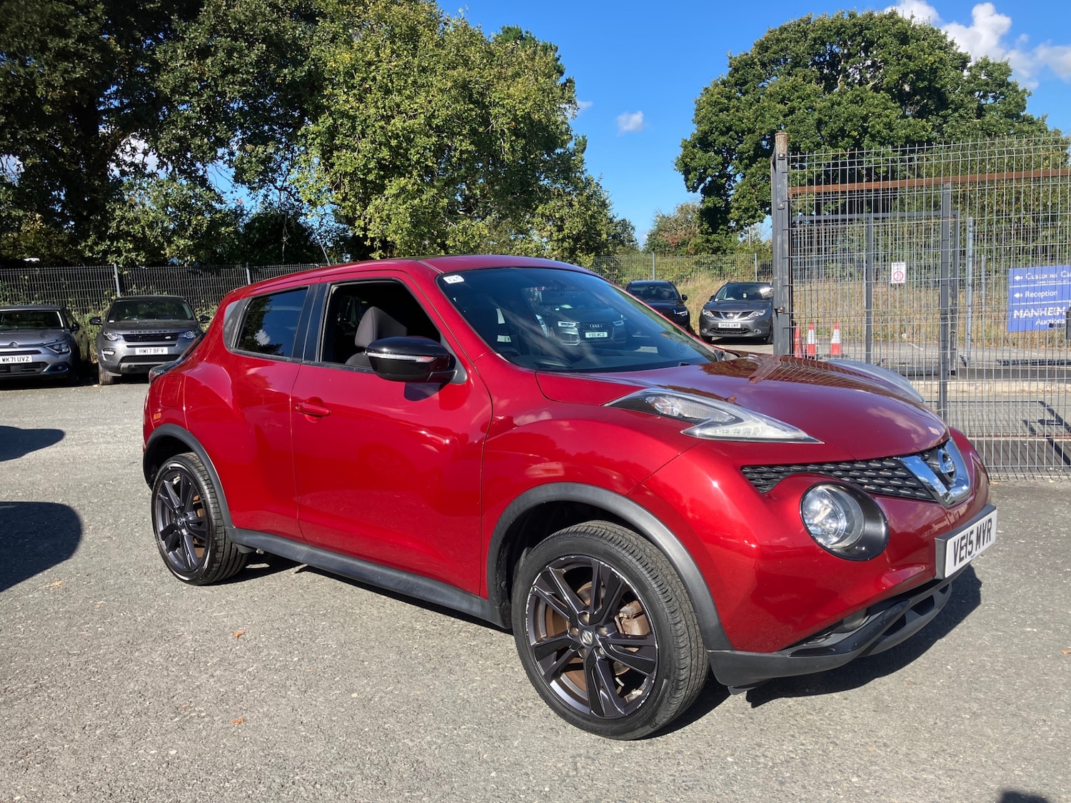 Used Nissan Juke 2015 for sale - 76064056: Photo 1