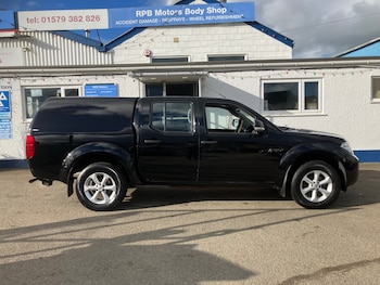 Used Nissan Navara 2013 for sale - 77902768: Photo