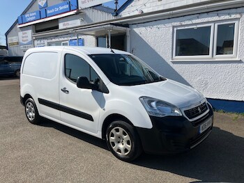 Used Peugeot Partner 2016 for sale - 78409363: Photo