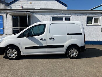 Used Peugeot Partner 2016 for sale - 78409363: Photo