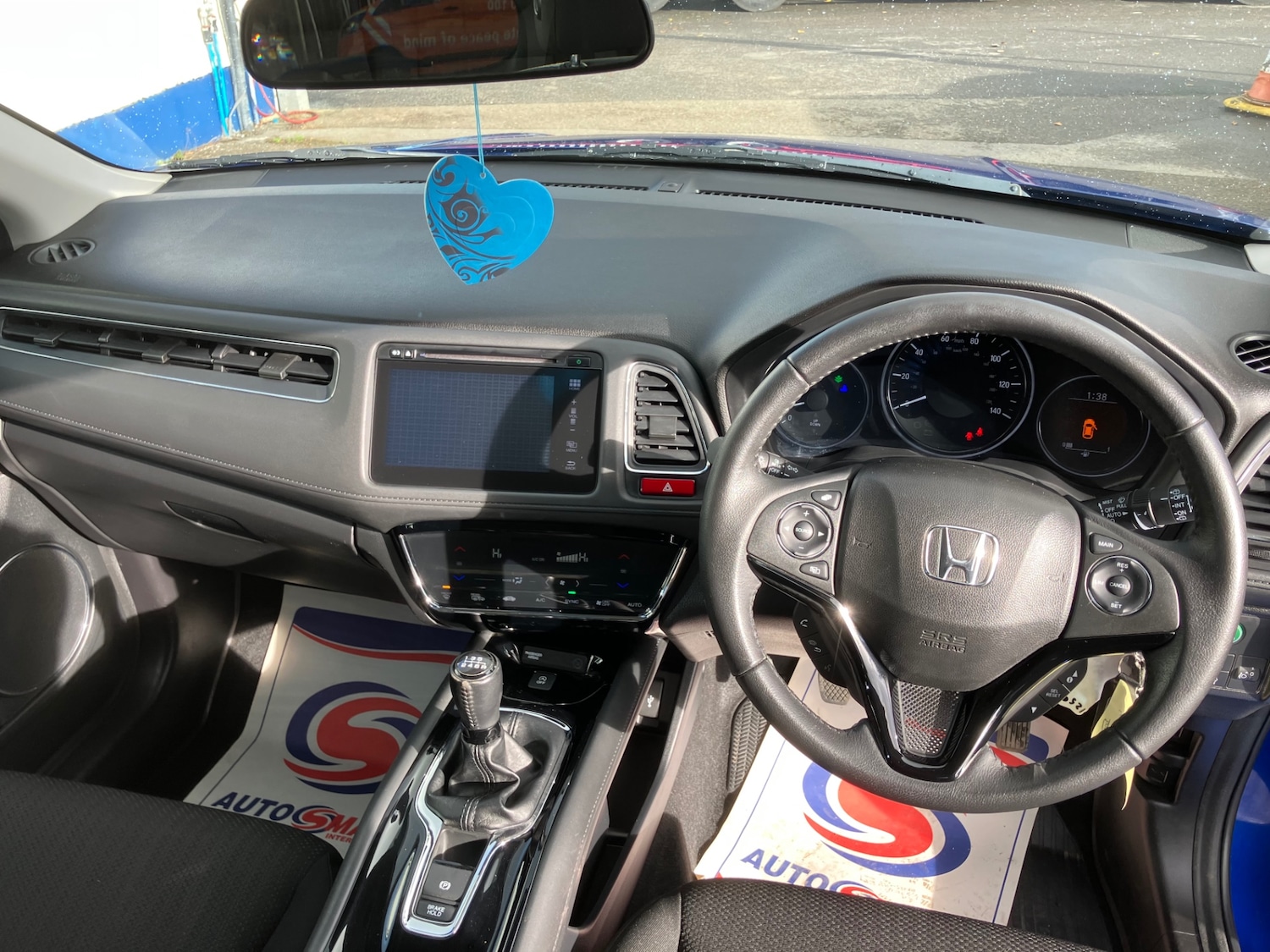 Used Honda HR-V 2015 for sale - 76532227: Photo 11