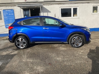 Used Honda HR-V 2015 for sale - 76532227: Photo