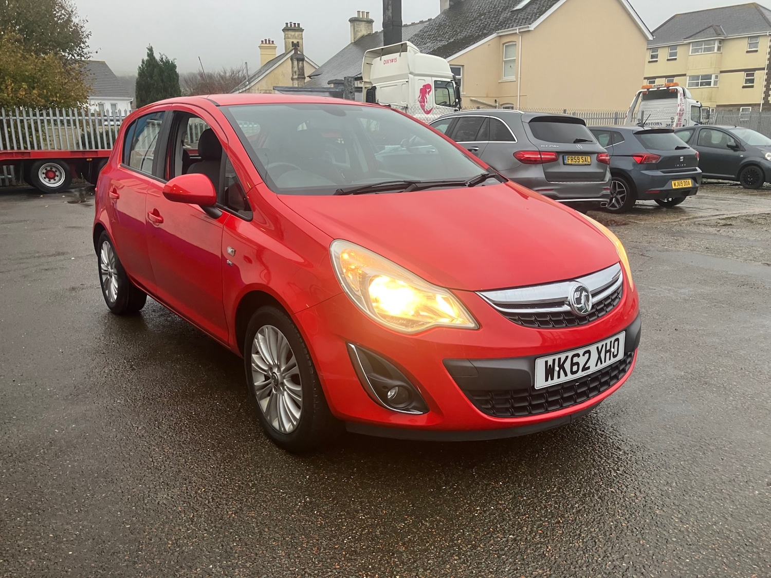 Used Vauxhall Corsa 2012 for sale - 76501716: Photo 2