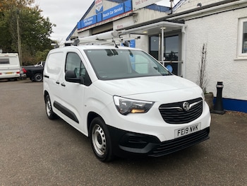 Used Vauxhall Combo 2019 for sale - 76299144: Photo 2