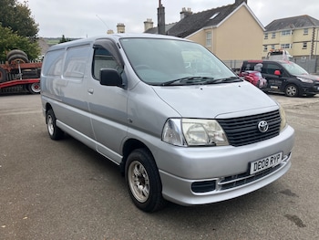 Toyota - HiAce