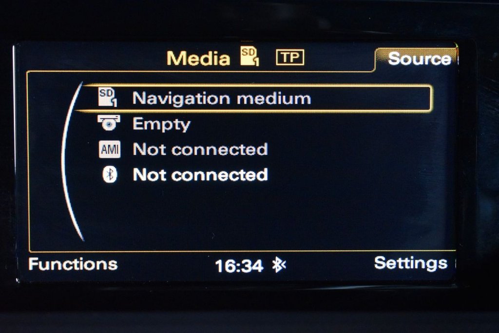 Used Audi Q3 2015 for sale - 76711557: Photo 34