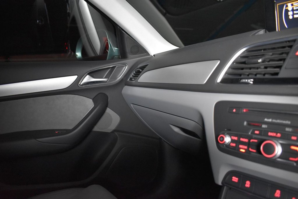 Used Audi Q3 2015 for sale - 76711557: Photo 35