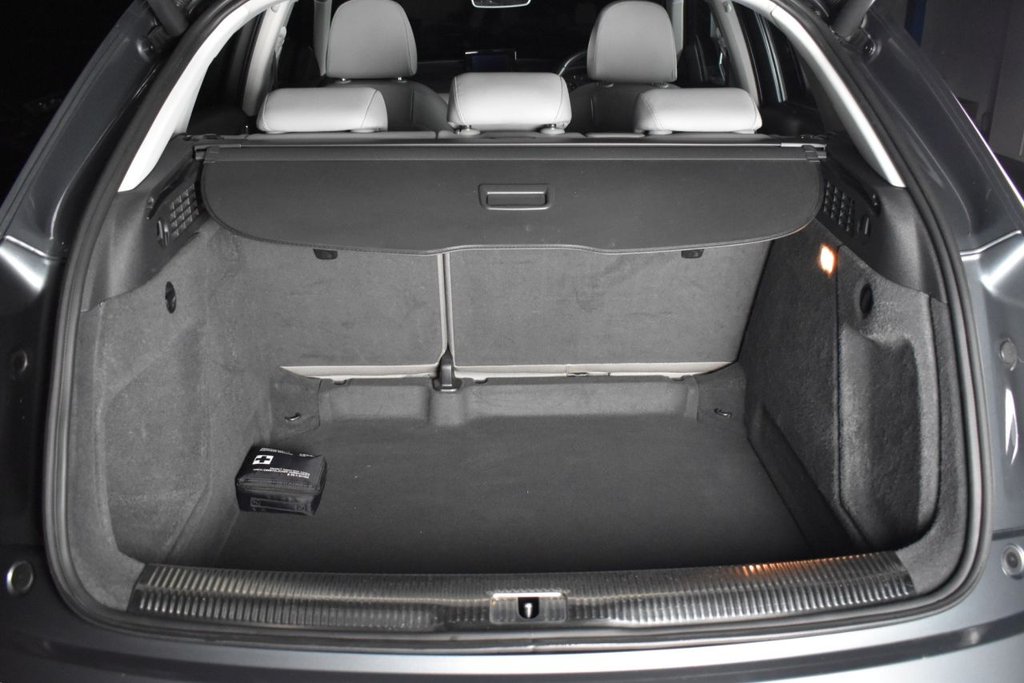 Used Audi Q3 2015 for sale - 76711557: Photo 8