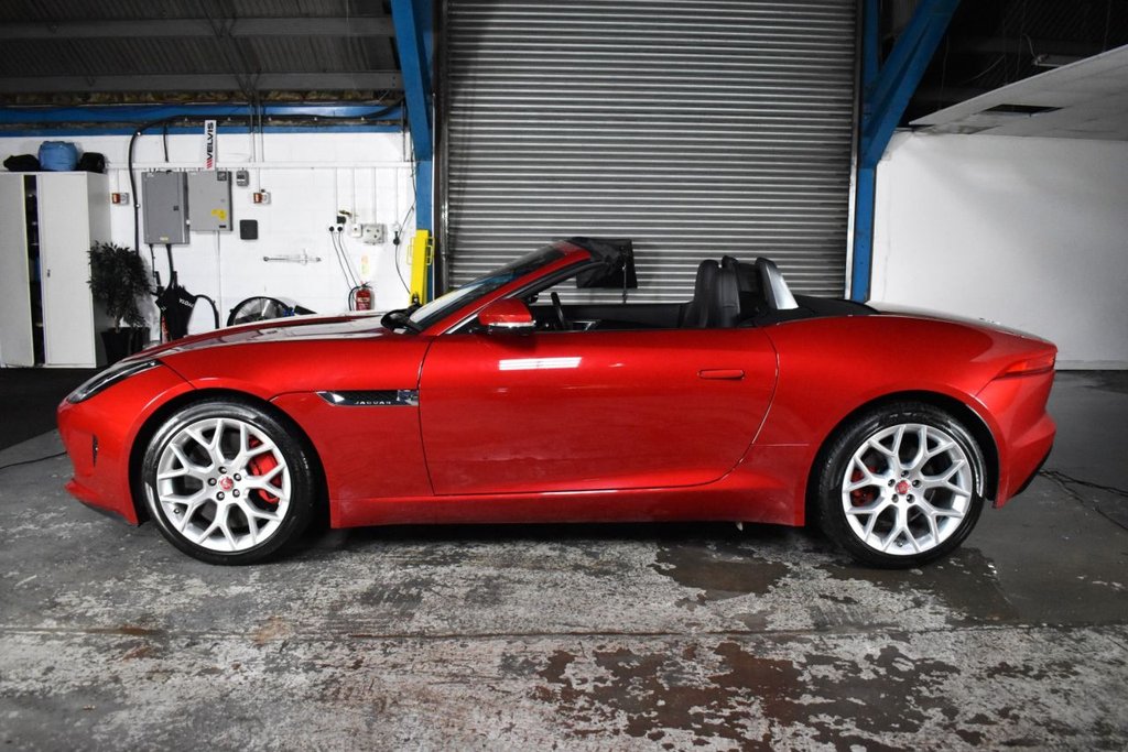 Used Jaguar F-Type 2015 for sale - 76910515: Photo 21