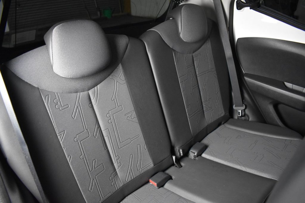 Used Toyota AYGO 2016 for sale - 76740175: Photo 11