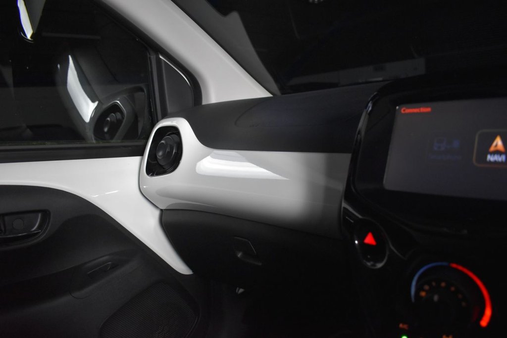 Used Toyota AYGO 2016 for sale - 76740175: Photo 31