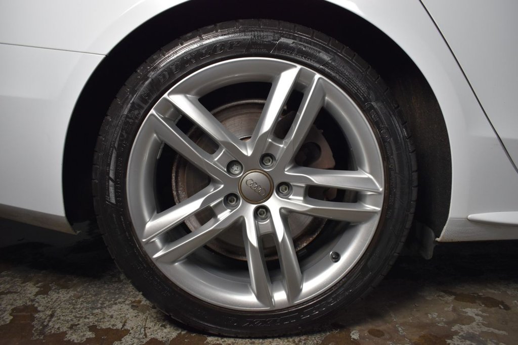 Used Audi A4 2014 for sale - 76711532: Photo 26