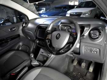 Used Renault Captur 2015 for sale - 73952850: Photo