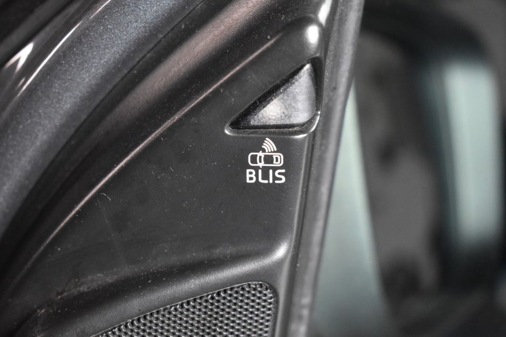 Used Volvo XC60 2015 for sale - 76496071: Photo 29