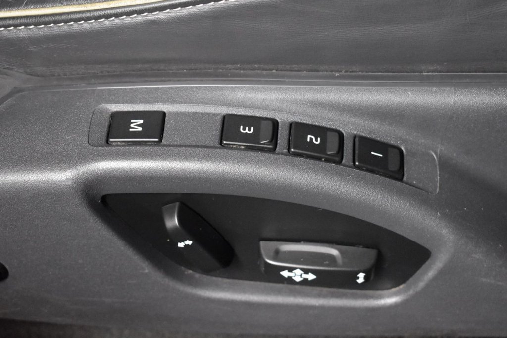 Used Volvo XC60 2015 for sale - 76496071: Photo 30