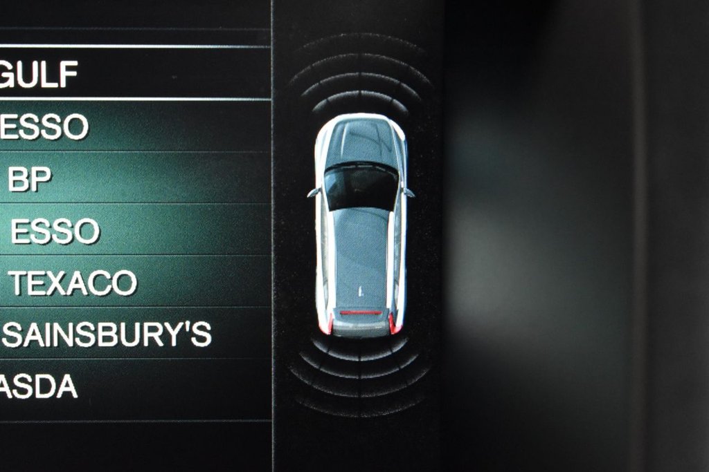 Used Volvo XC60 2015 for sale - 76496071: Photo 32