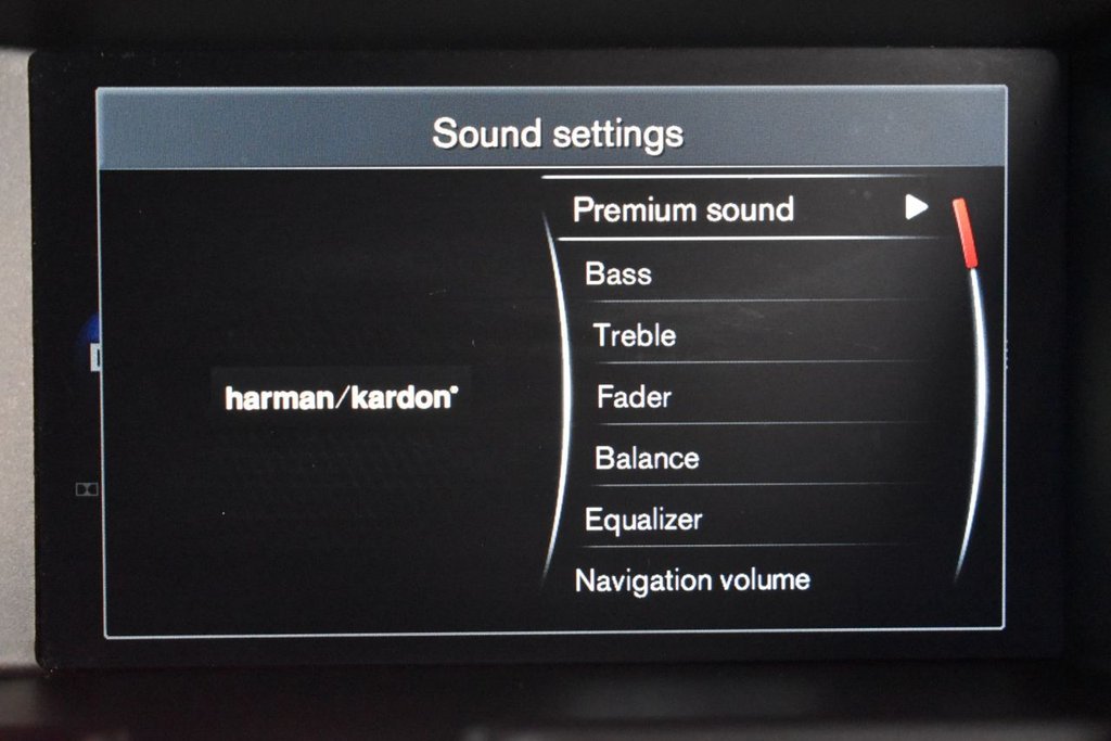 Used Volvo XC60 2015 for sale - 76496071: Photo 36