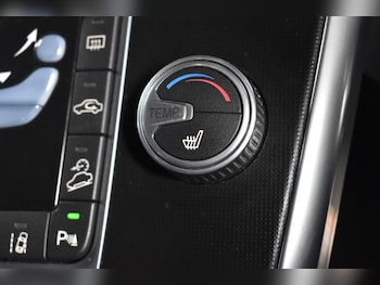 Used Volvo XC60 2015 for sale - 76496071: Photo