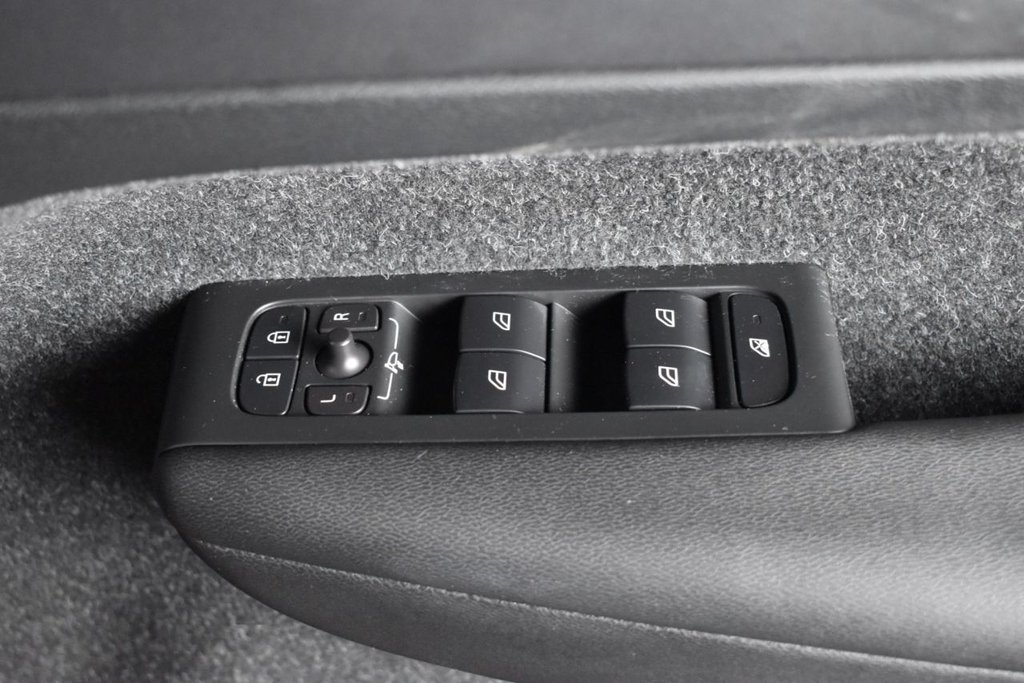 Used Volvo XC40 2019 for sale - 76909782: Photo 18