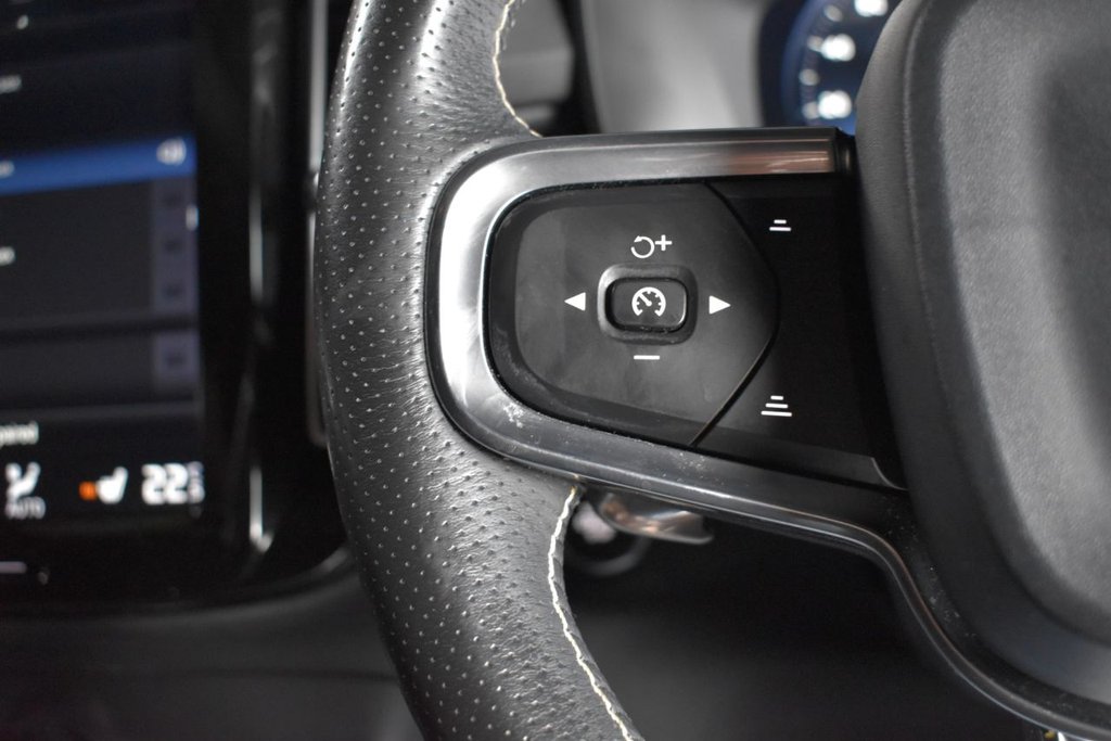 Used Volvo XC40 2019 for sale - 76909782: Photo 28