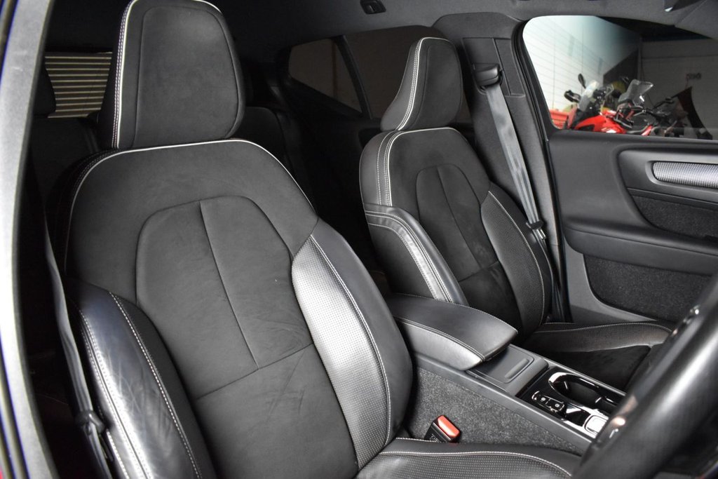 Used Volvo XC40 2019 for sale - 76909782: Photo 3