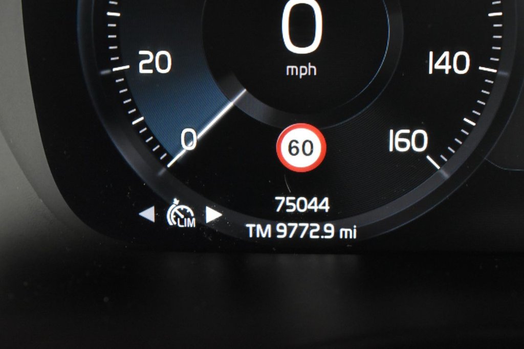 Used Volvo XC40 2019 for sale - 76909782: Photo 7