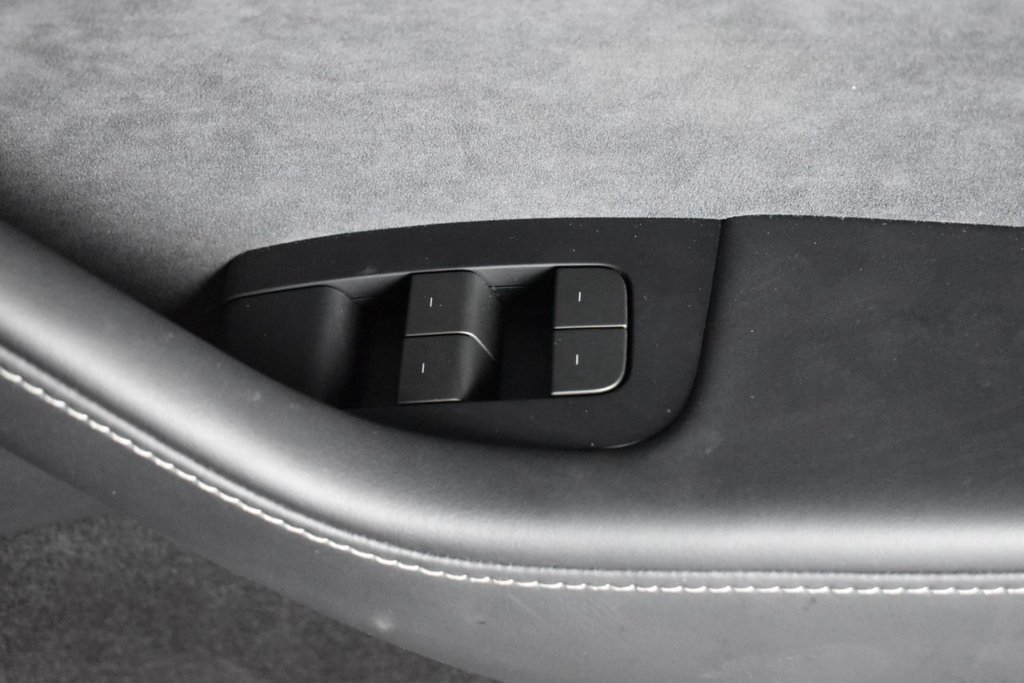 Used Tesla Model Y 2024 for sale - 77703802: Photo 19