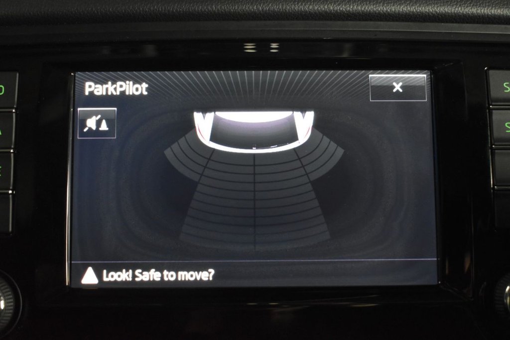 Used Skoda Octavia 2016 for sale - 77534082: Photo 10