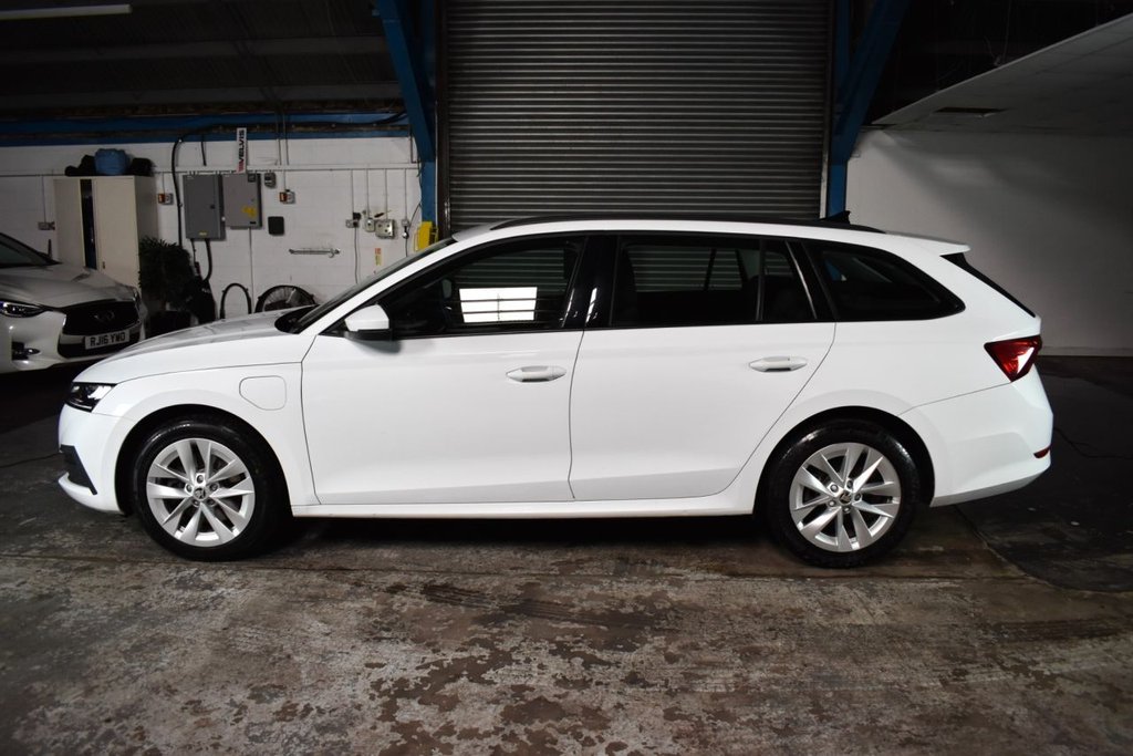 Used Skoda Octavia 2022 for sale - 76631943: Photo 15