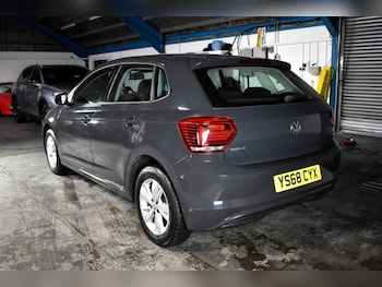 Used Volkswagen Polo 2018 for sale - 75716306: Photo