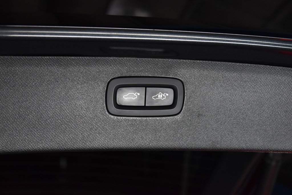 Used Volvo XC90 2019 for sale - 77966979: Photo 8