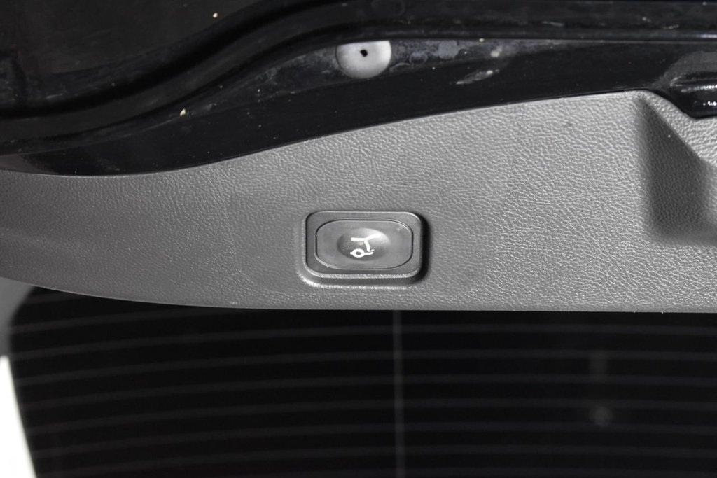 Used Ford Mondeo 2017 for sale - 77904999: Photo 8