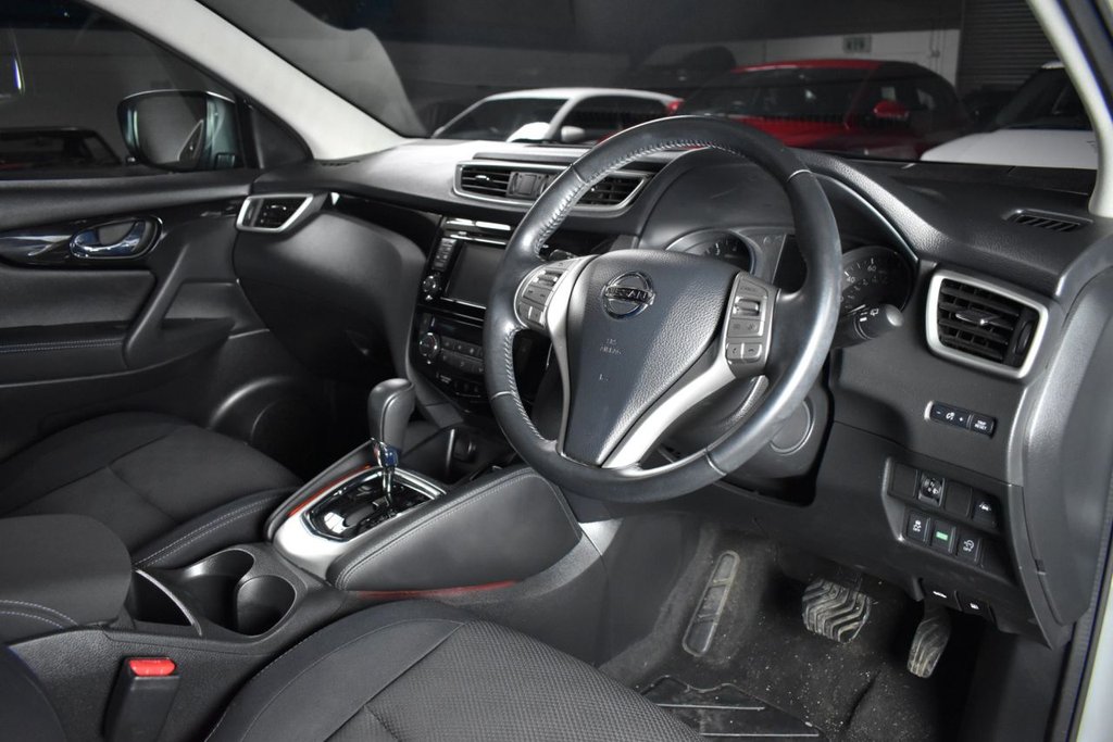 Used Nissan Qashqai 2017 for sale - 77703820: Photo 10