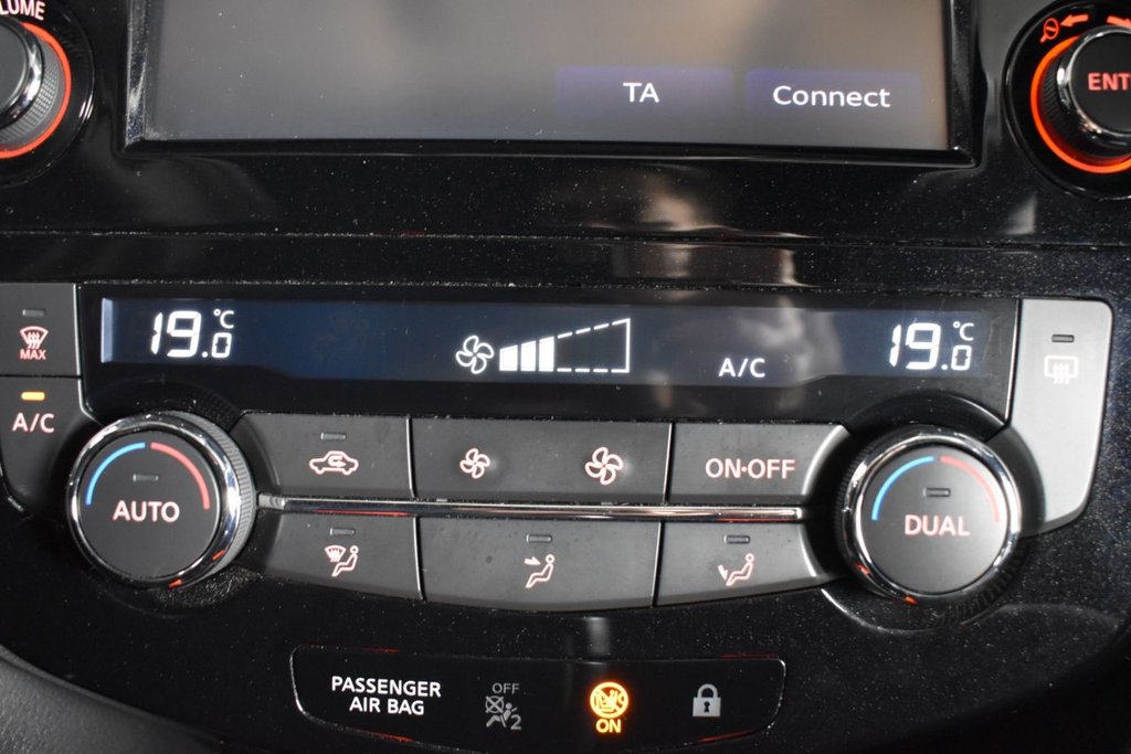 Used Nissan Qashqai 2017 for sale - 77703820: Photo 23