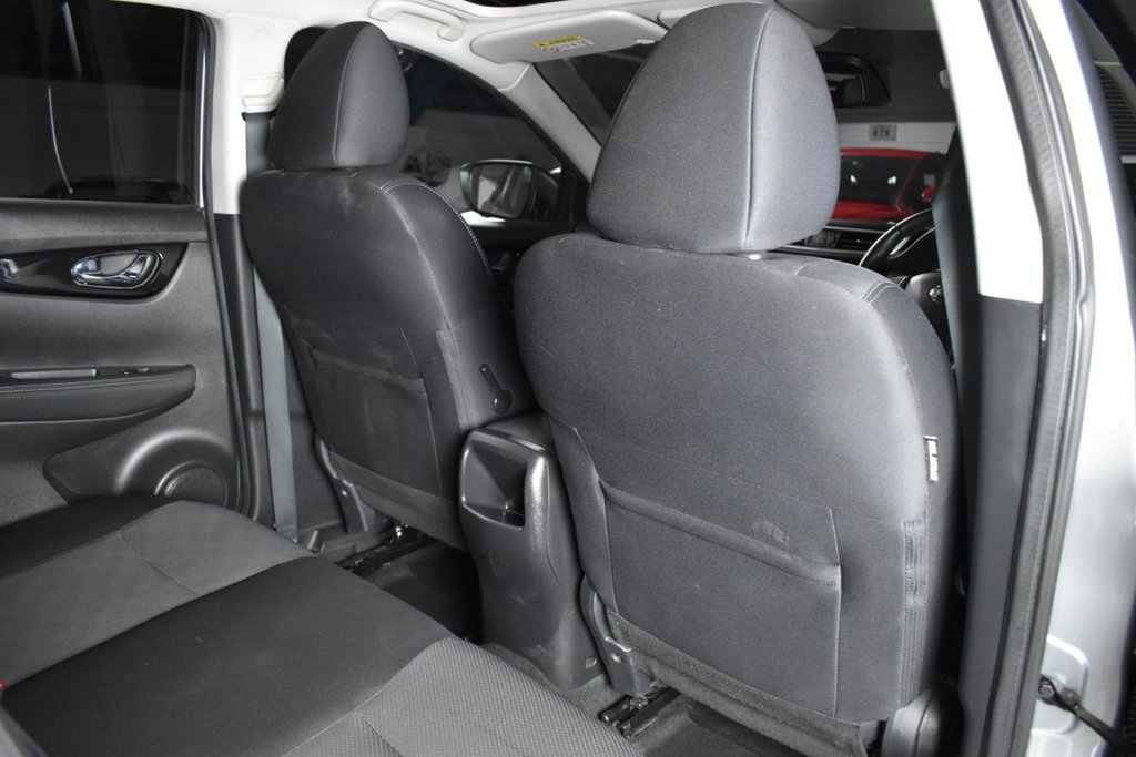 Used Nissan Qashqai 2017 for sale - 77703820: Photo 32