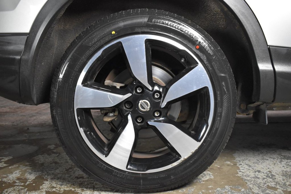 Used Nissan Qashqai 2017 for sale - 77703820: Photo 35